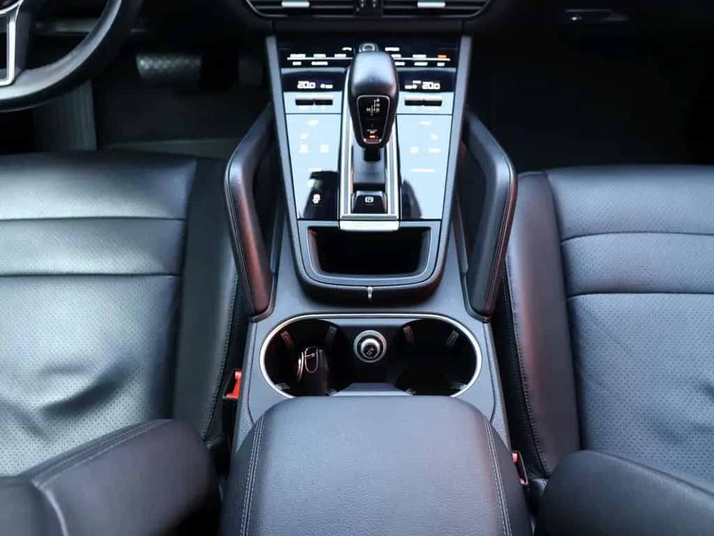 Porsche Cayenne Allrad Leder Memory ACC RFK 05/2019-photo-18