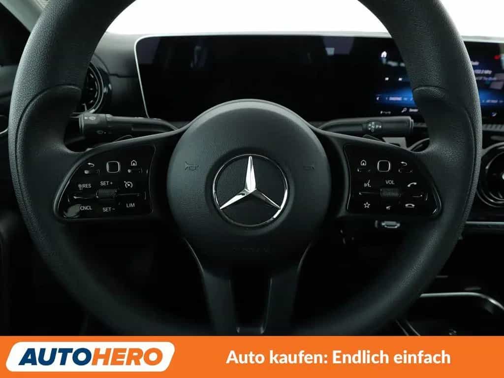 Mercedes-Benz A-Class 200 d Aut.*LED*NAVI*TEMPO*PDC*SHZ*KLIMA* 03/2020-photo-18