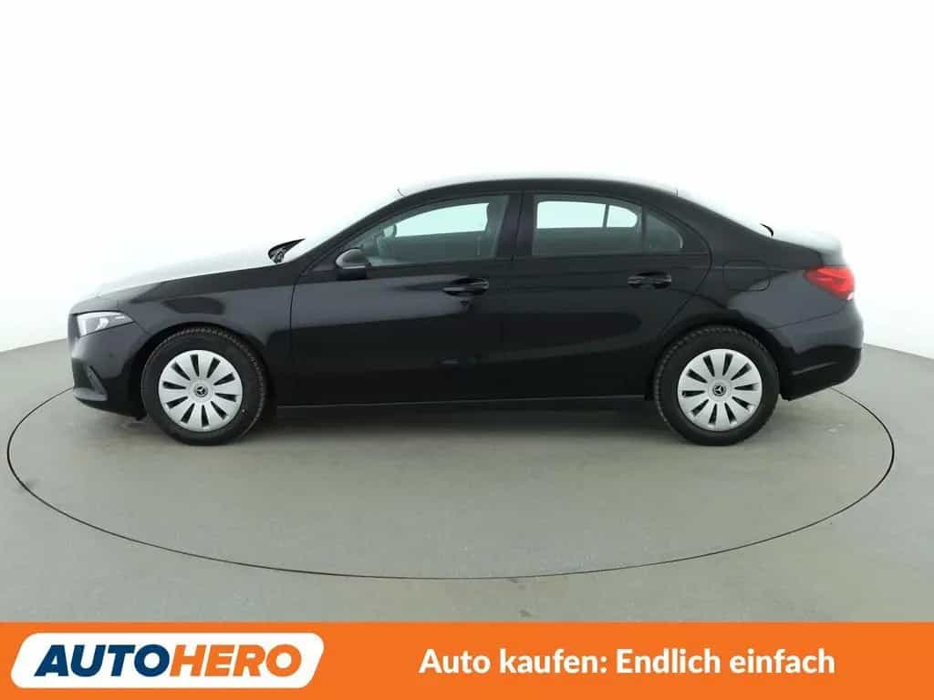 Mercedes-Benz A-Class 200 d Aut.*LED*NAVI*TEMPO*PDC*SHZ*KLIMA* 03/2020-photo-2