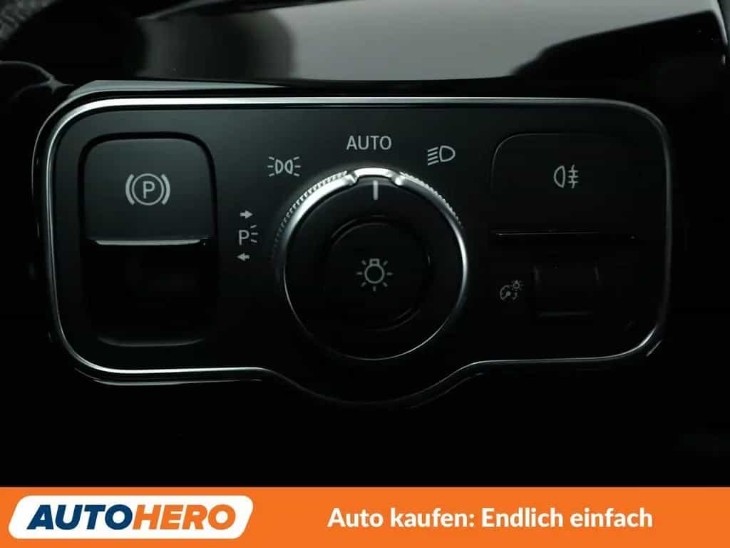 Mercedes-Benz A-Class 200 d Aut.*LED*NAVI*TEMPO*PDC*SHZ*KLIMA* 03/2020-photo-28