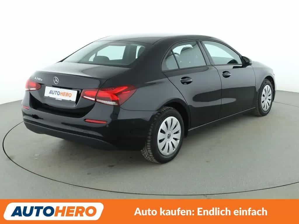 Mercedes-Benz A-Class 200 d Aut.*LED*NAVI*TEMPO*PDC*SHZ*KLIMA* 03/2020-photo-5
