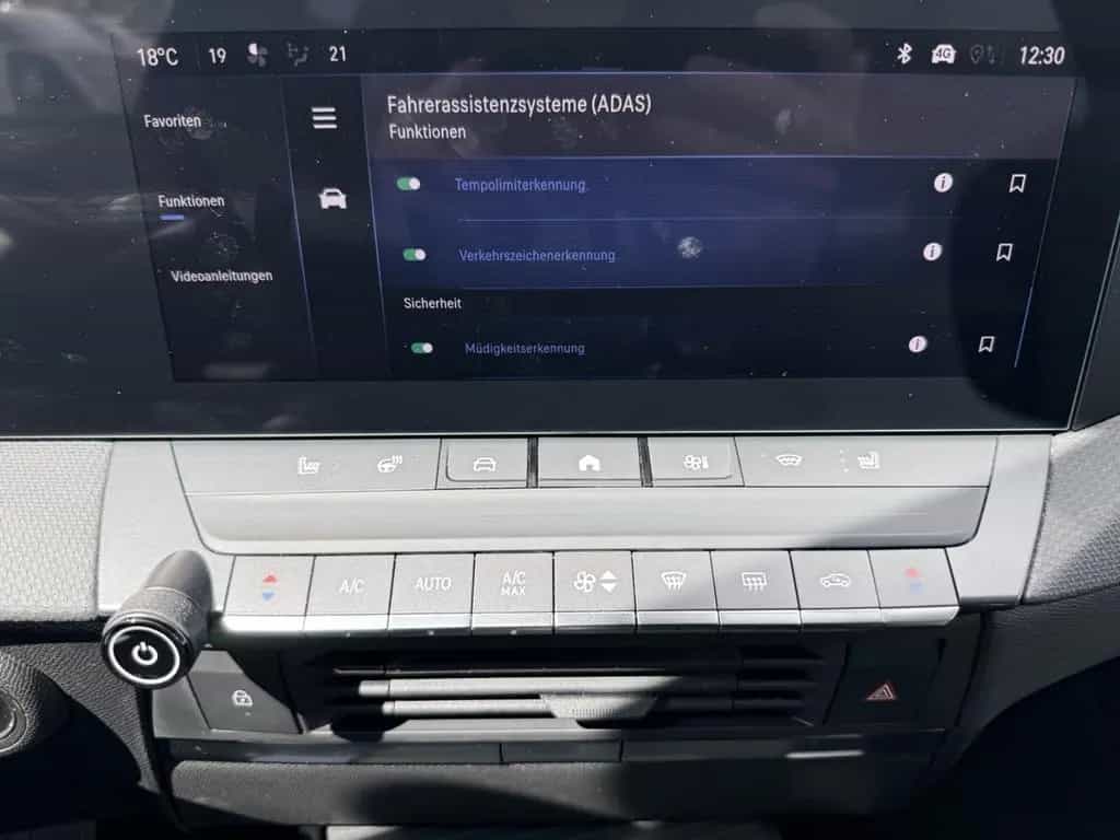 Opel Astra L Sports Tourer Elegance 11/2023-photo-13