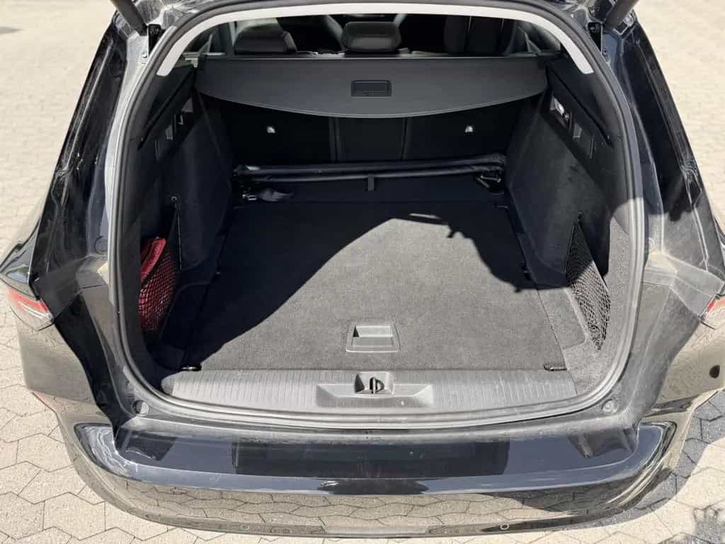 Opel Astra L Sports Tourer Elegance 11/2023-photo-25