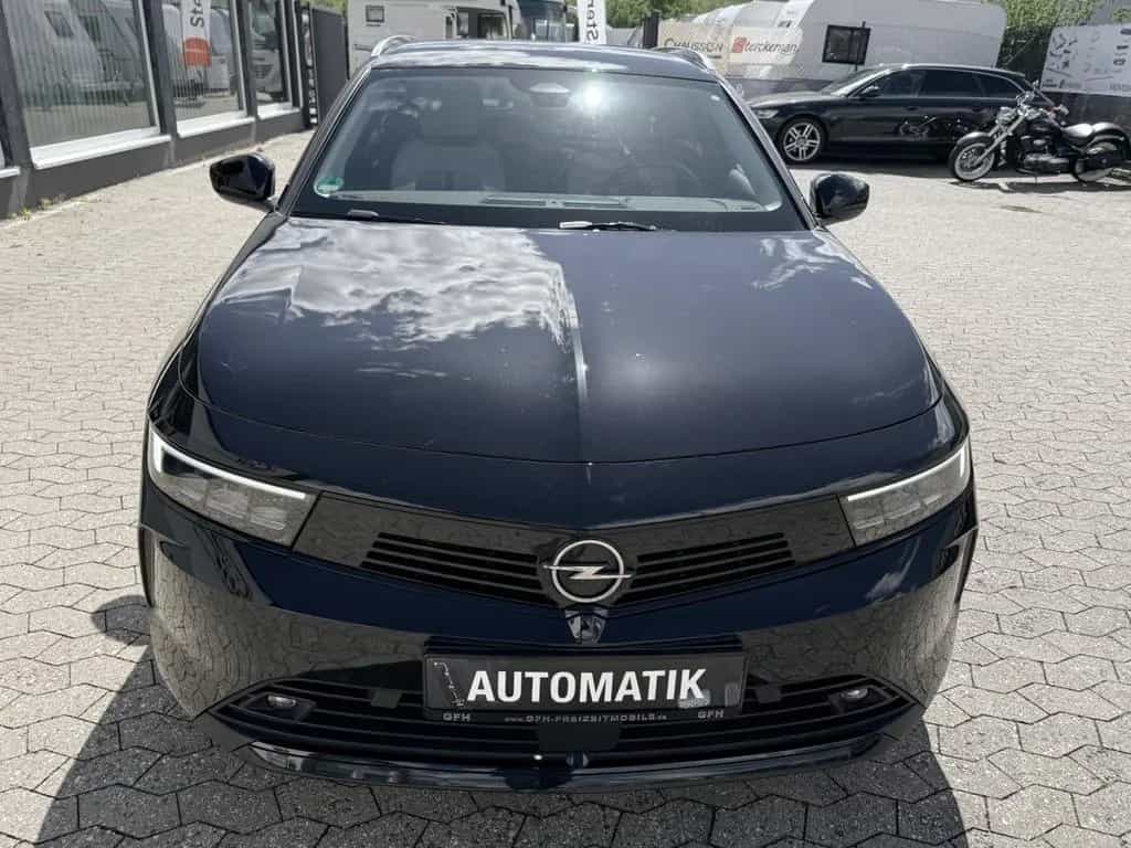 Opel Astra L Sports Tourer Elegance 11/2023-photo-4