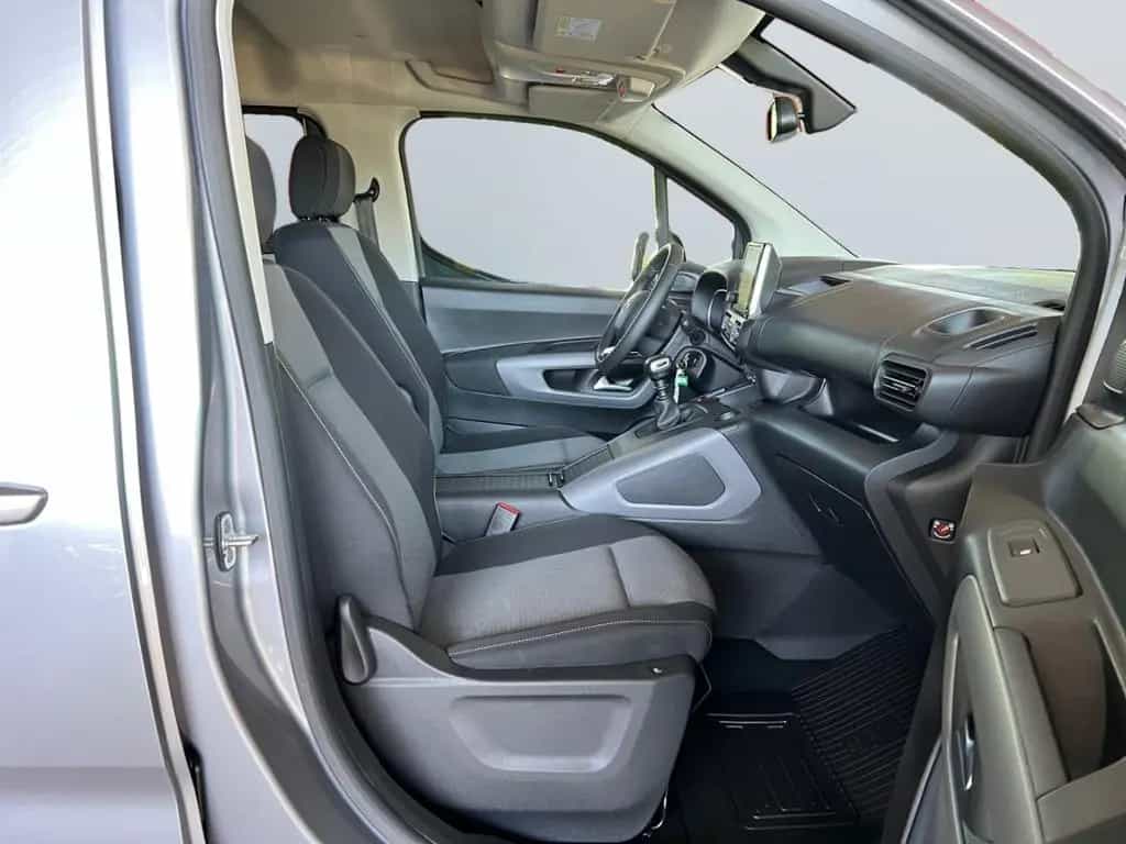 Toyota Proace City Verso 1.5 D L1 Team D *SHZ*Navi*CAM* 06/2020-photo-12