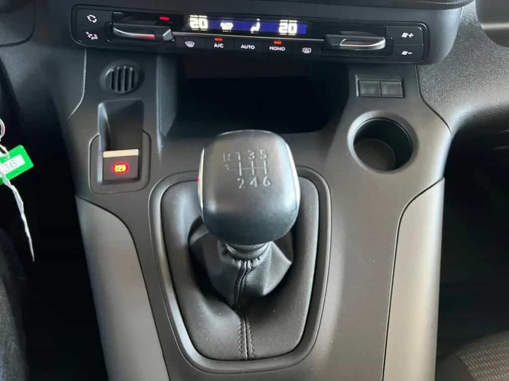 Toyota Proace City Verso 1.5 D L1 Team D *SHZ*Navi*CAM* 06/2020-photo-14