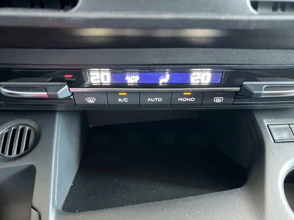 Toyota Proace City Verso 1.5 D L1 Team D *SHZ*Navi*CAM* 06/2020-photo-15