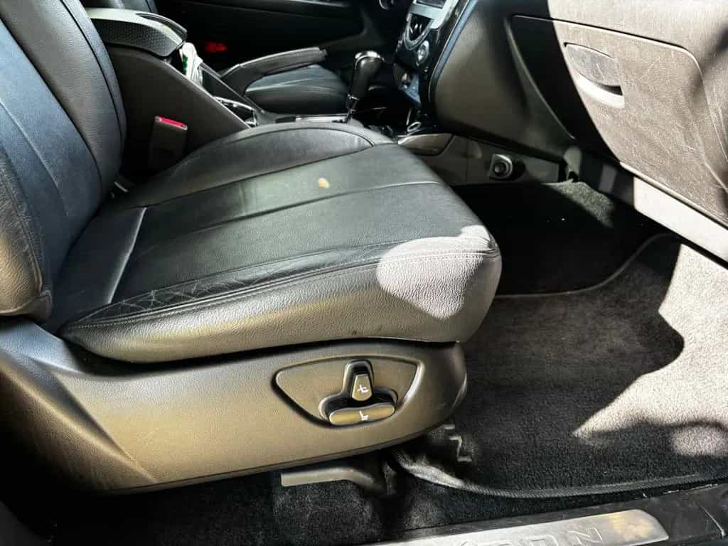 Ssangyong REXTON 2.2 4WD Automatik Leder Navi AHK MwSt. 12/2017-photo-7