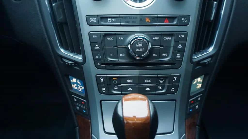Cadillac CTS Sport Luxury AWD*KAMERA*SBL*GSD*BI-XENON*SHZ 10/2011-photo-18