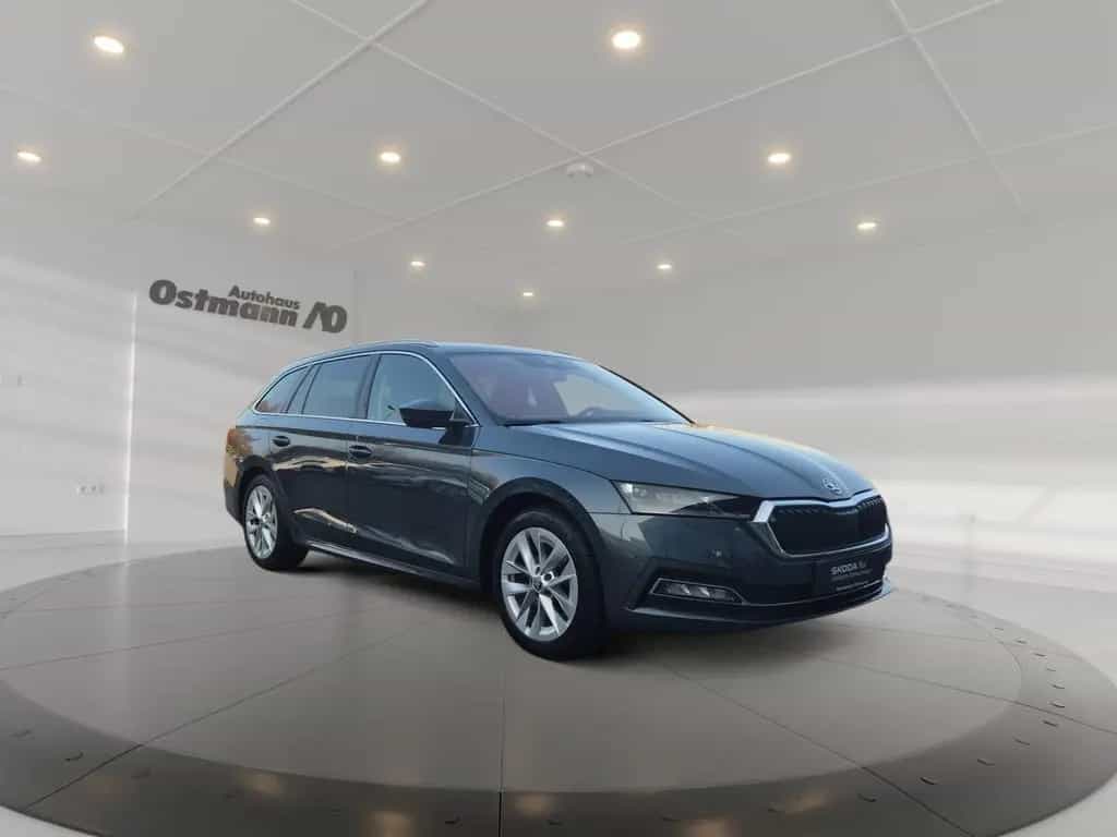 Skoda Octavia Combi First Edition 110kw TSI AHK*NAVI* 06/2020-photo-2