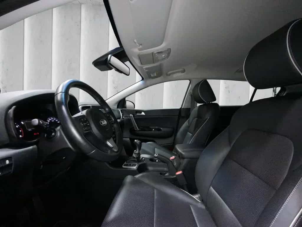Kia Sportage 1.6 GDI Dream Team 2WD 03/2018-photo-9