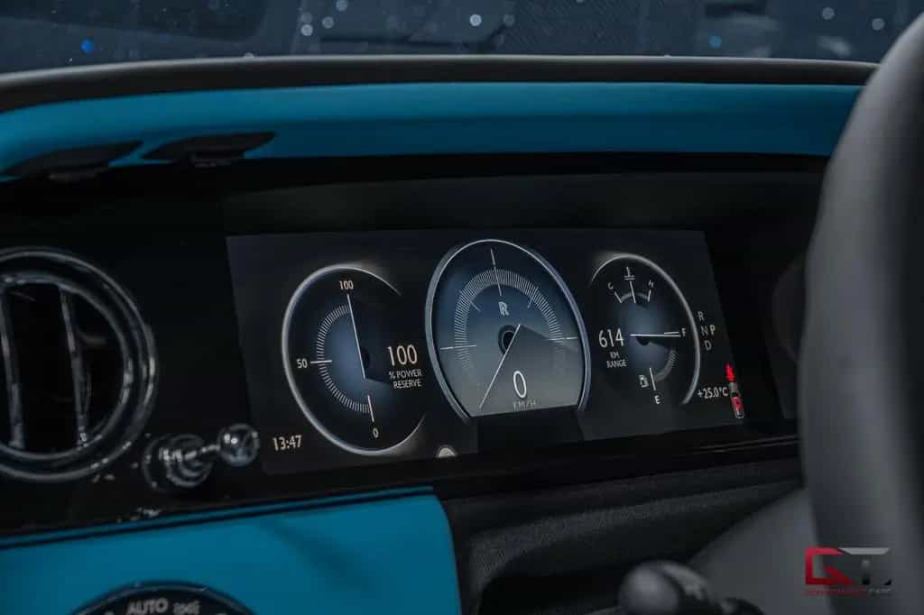 Rolls-Royce Cullinan II Production26 4Seat TV Screen Facia null-photo-19