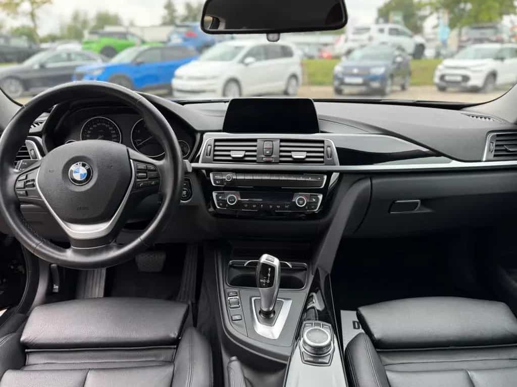 BMW 4 Series 03/2020-photo-7