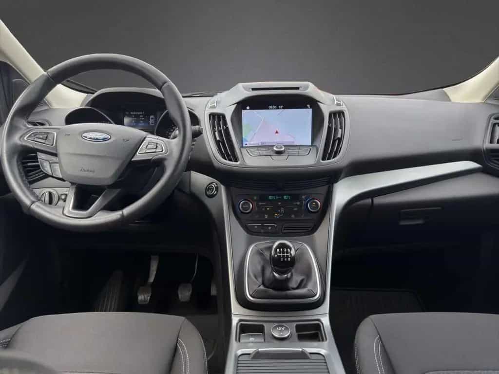 Ford Kuga Family 10/2018-photo-9
