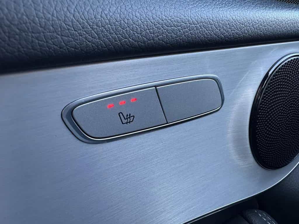 Mercedes-Benz GLC-Class 300 4Matic AMG Line NIGHT CARPLAY DAB 02/2020-photo-26