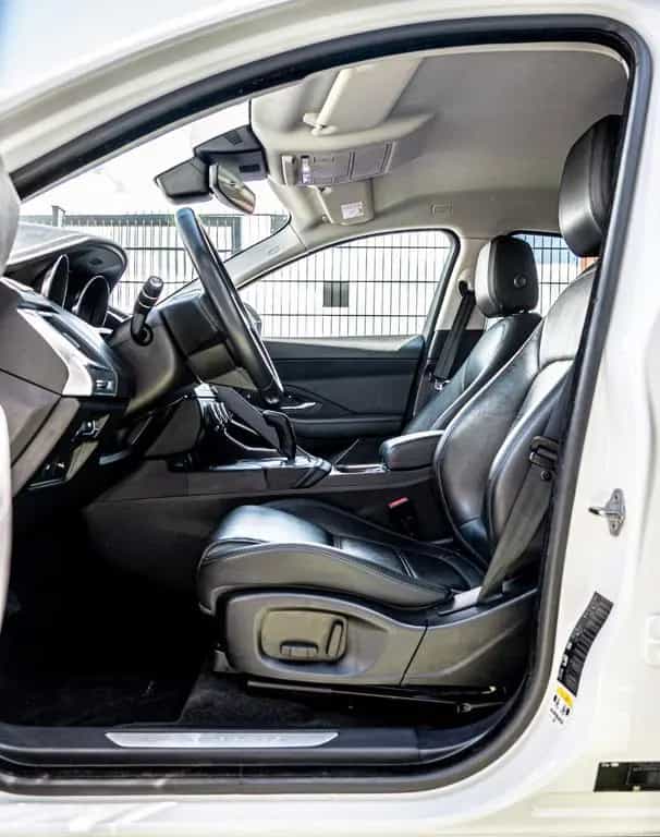 Jaguar E-Pace 2.0 S AWD 1.HAND|KAMERA|LED|KEYLESS|SPURH 05/2020-photo-10