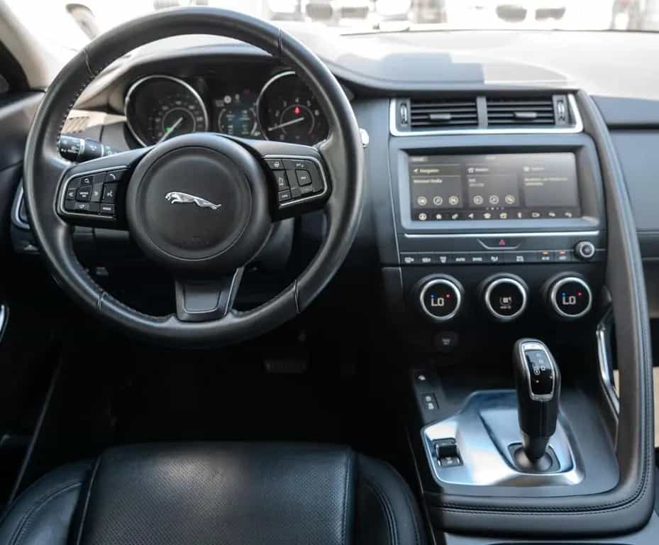 Jaguar E-Pace 2.0 S AWD 1.HAND|KAMERA|LED|KEYLESS|SPURH 05/2020-photo-16