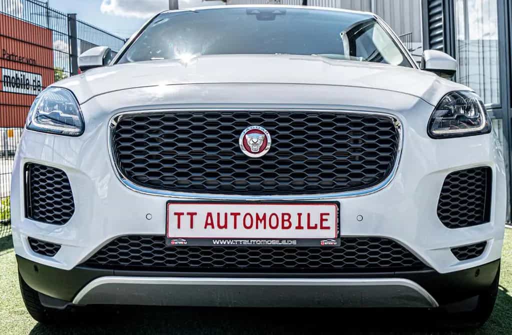 Jaguar E-Pace 2.0 S AWD 1.HAND|KAMERA|LED|KEYLESS|SPURH 05/2020-photo-2