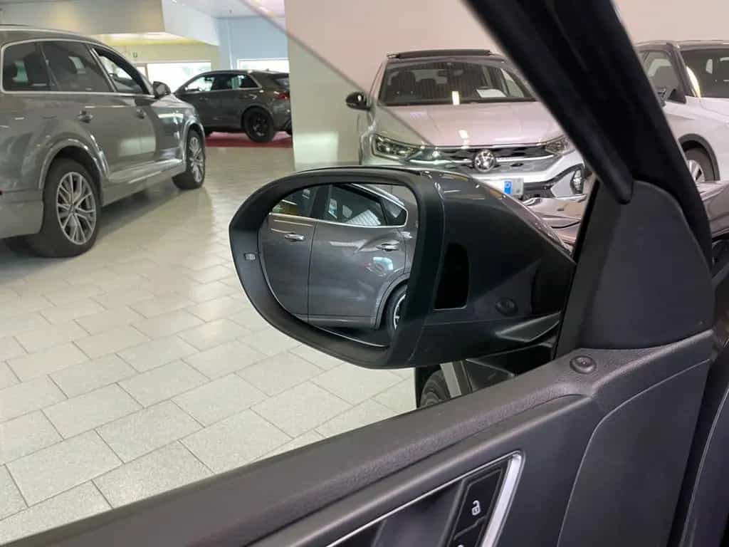 Other Volkswagen Taigo 1.0 TSI 115 CV DSG R-Line 08/2024-photo-10