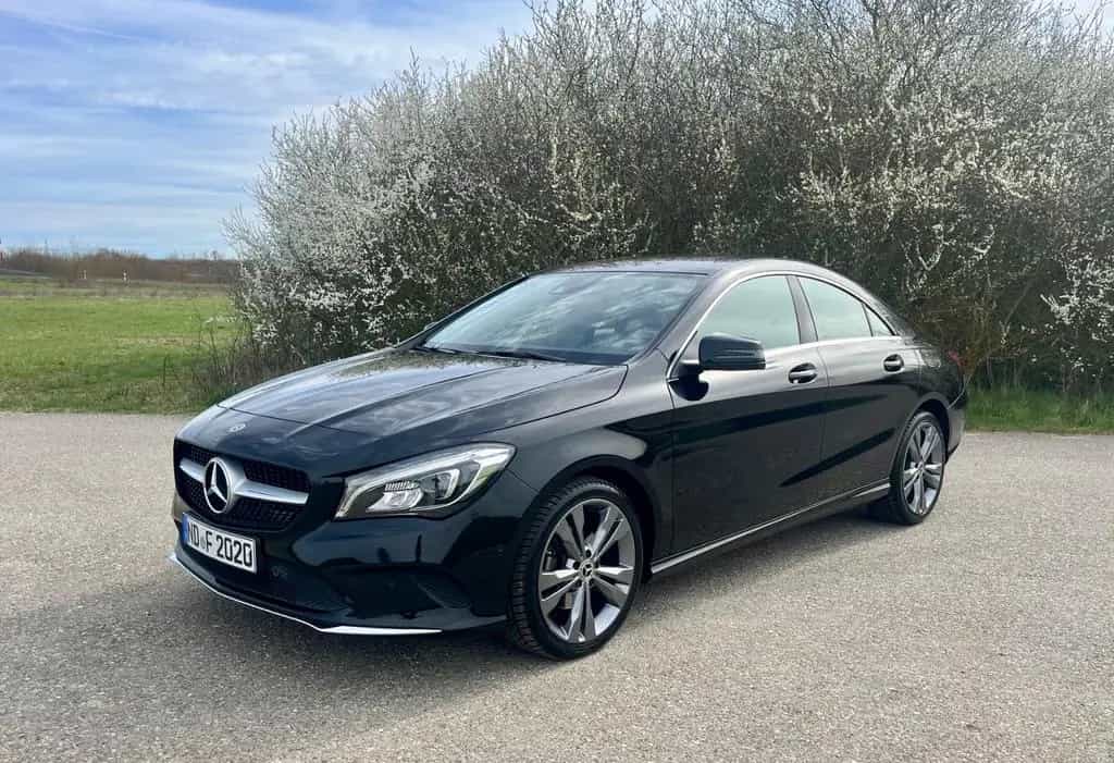 Mercedes-Benz CLA-Class 180 - AMG - 04/2018-photo-0