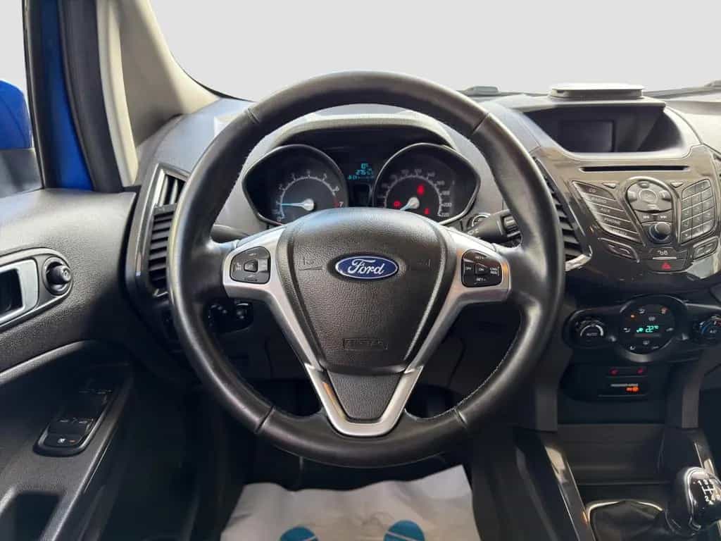 Ford EcoSport 03/2017-photo-10