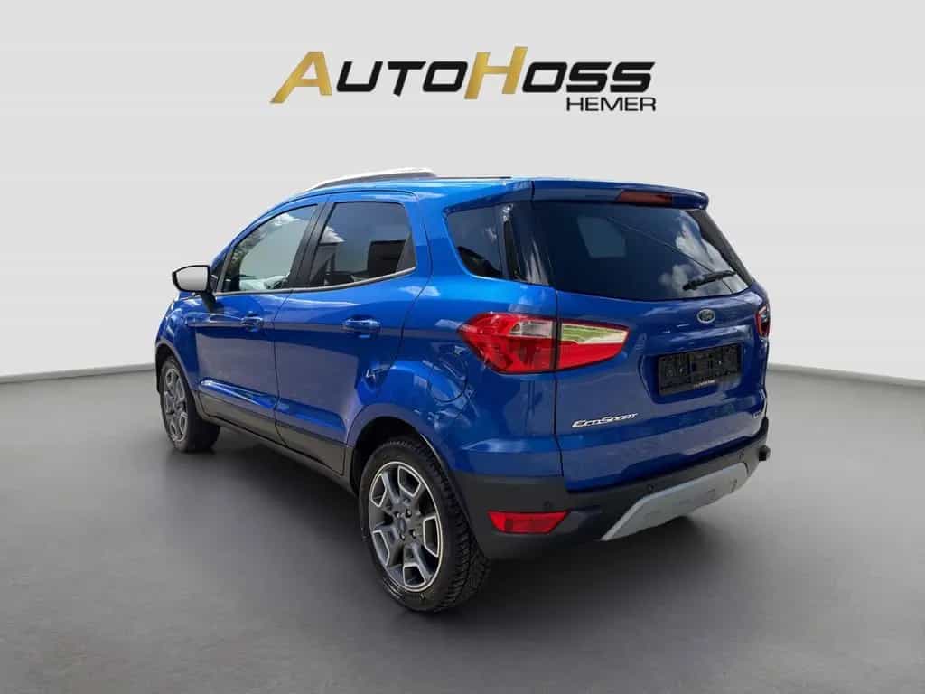 Ford EcoSport 03/2017-photo-1