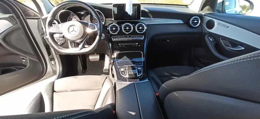 Mercedes-Benz GLC-Class Benz GLC 250, 4 Matic 07/2018-photo-13