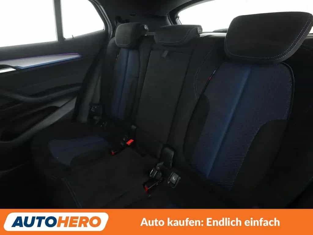 BMW X2 M35i Aut.*NAVI*LED*HUD*ACC*PDC*SHZ* 01/2021-photo-13