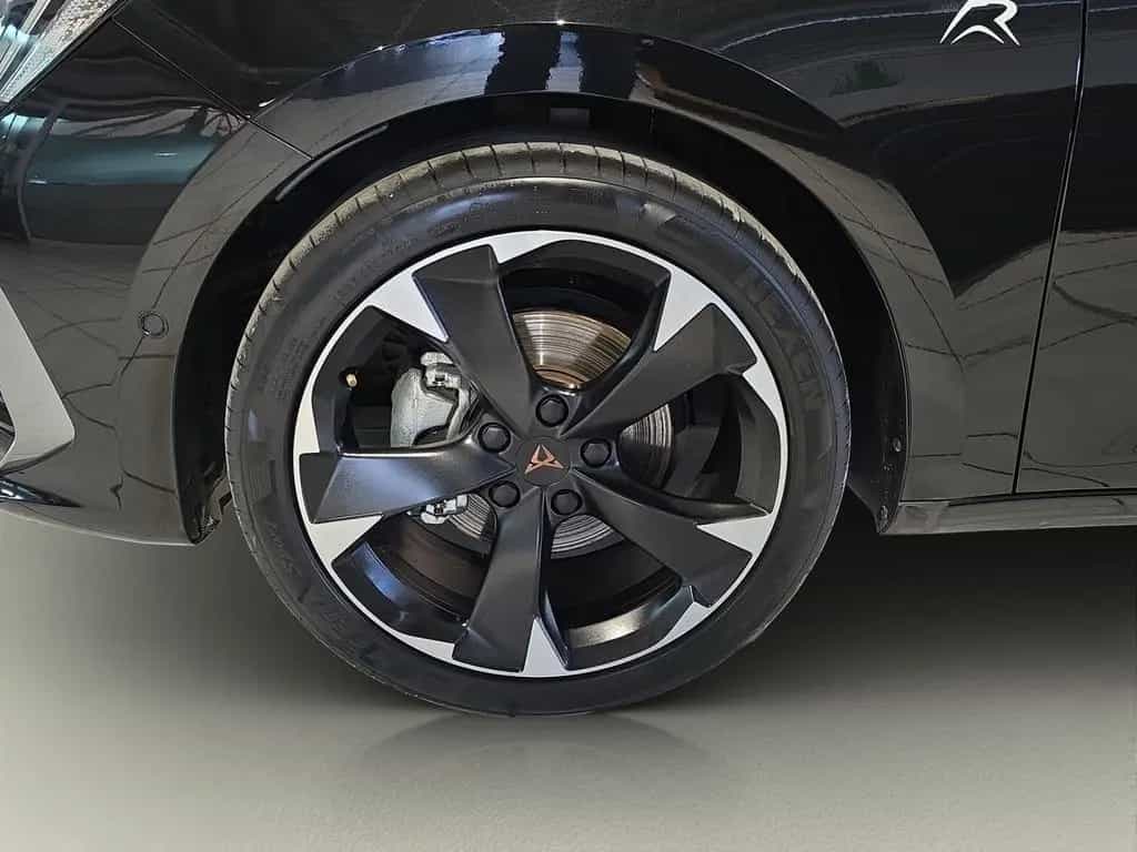 Cupra Leon 1.5 eTSI DSG*KAMERA*NAVI*AMBIENTE* 11/2023-photo-19