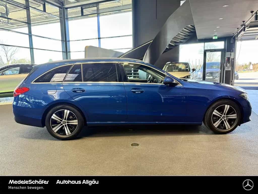Mercedes-Benz C-Class 200 T Avantgarde Fahr-Assi-Distronic Kamera 10/2023-photo-11