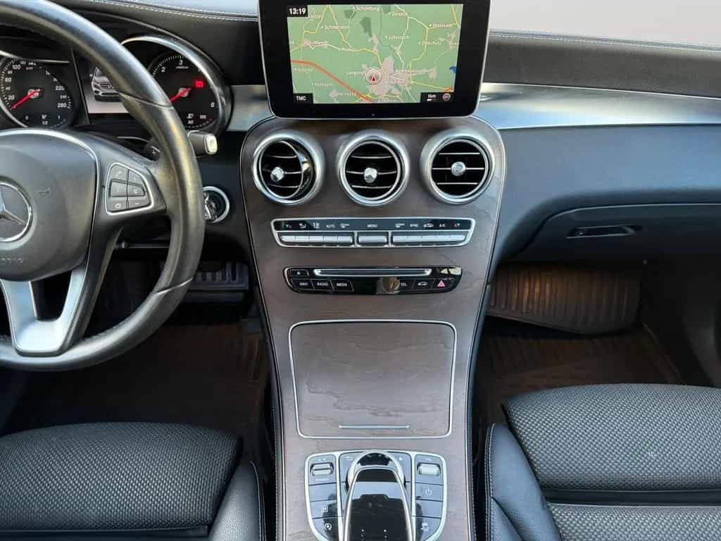 Mercedes-Benz GLC-Class 350d 4Matic | Exclusive | Pano | Navi 05/2018-photo-10