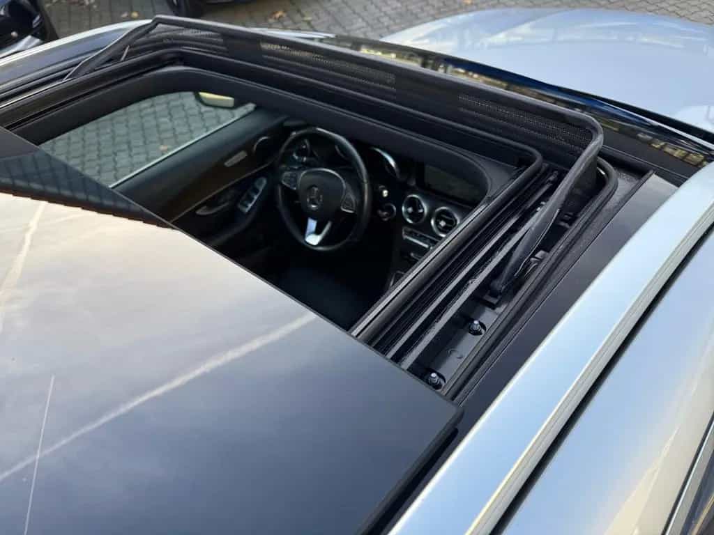 Mercedes-Benz GLC-Class 350d 4Matic | Exclusive | Pano | Navi 05/2018-photo-15