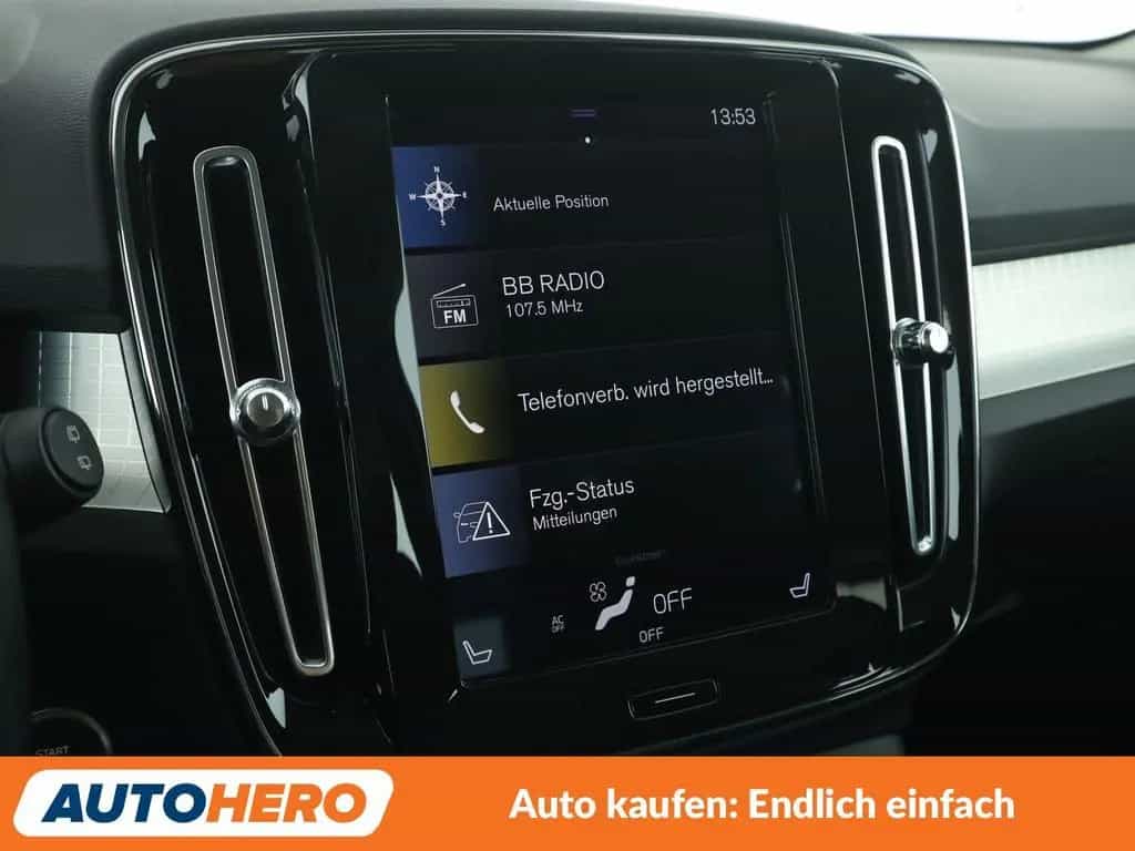 Volvo XC40 2.0 D3 Momentum 2WD Aut*NAVI*LED*TEMPO*AHK* 08/2018-photo-18