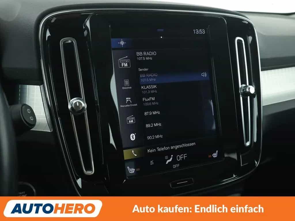 Volvo XC40 2.0 D3 Momentum 2WD Aut*NAVI*LED*TEMPO*AHK* 08/2018-photo-20