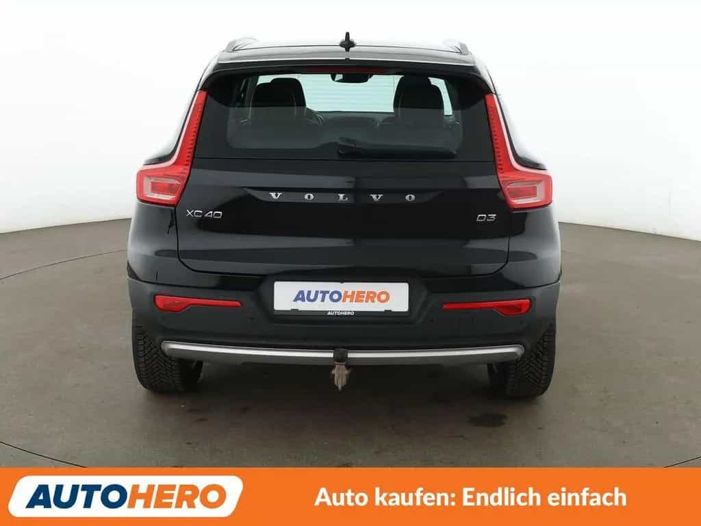 Volvo XC40 2.0 D3 Momentum 2WD Aut*NAVI*LED*TEMPO*AHK* 08/2018-photo-2
