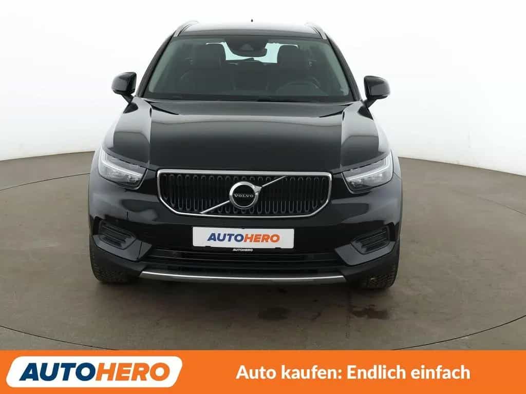 Volvo XC40 2.0 D3 Momentum 2WD Aut*NAVI*LED*TEMPO*AHK* 08/2018-photo-6