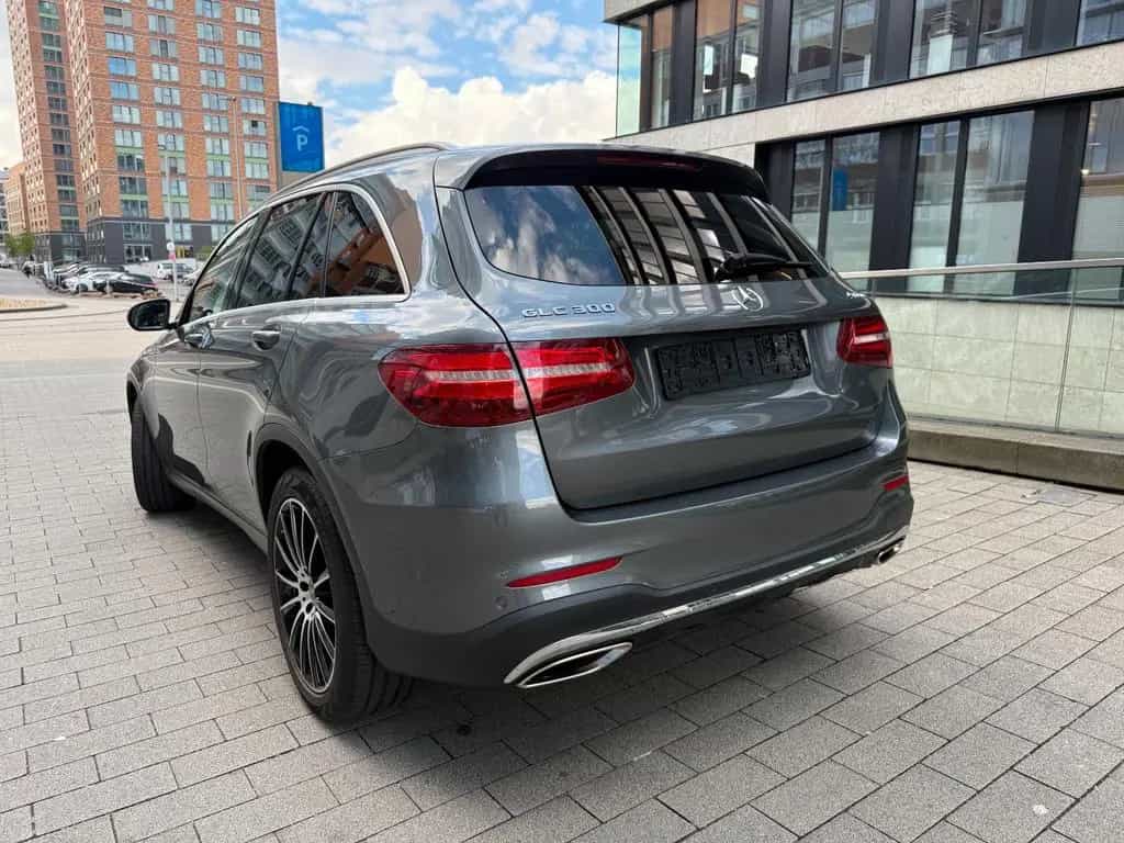 Mercedes-Benz GLC-Class 300 AMG Pano Distronic LED Kamera Comand 20' 10/2018-photo-4
