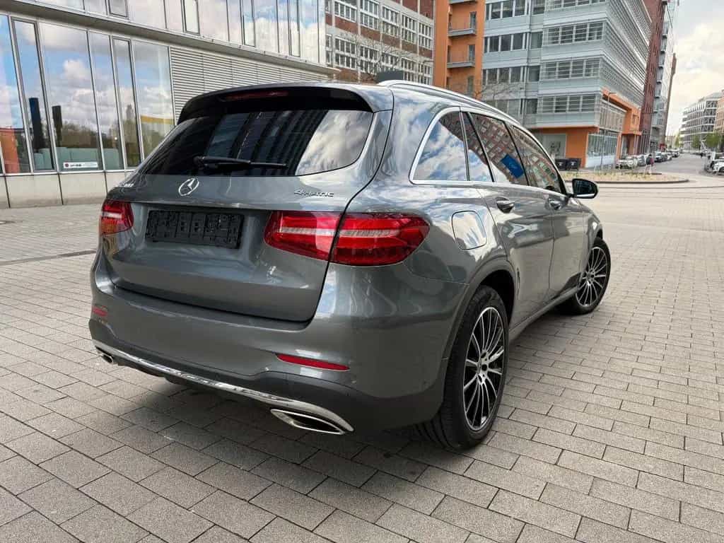 Mercedes-Benz GLC-Class 300 AMG Pano Distronic LED Kamera Comand 20' 10/2018-photo-5