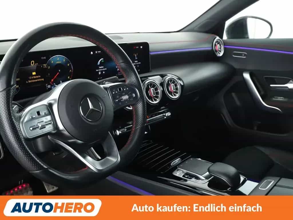 Mercedes-Benz CLA-Class 220 Shooting Brake AMG Line Aut.*LED*NAVI* 09/2019-photo-10