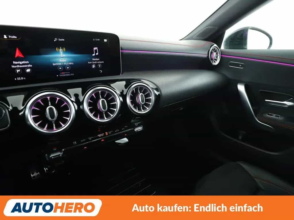 Mercedes-Benz CLA-Class 220 Shooting Brake AMG Line Aut.*LED*NAVI* 09/2019-photo-28