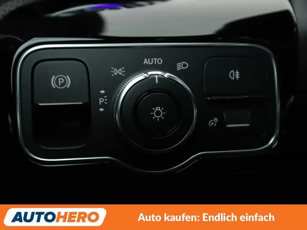 Mercedes-Benz CLA-Class 220 Shooting Brake AMG Line Aut.*LED*NAVI* 09/2019-photo-31