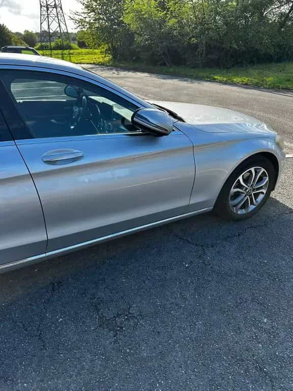 Mercedes-Benz C-Class (2017) 02/2017-photo-2