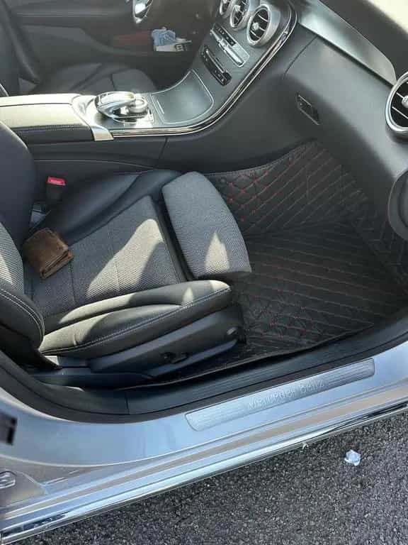 Mercedes-Benz C-Class (2017) 02/2017-photo-4