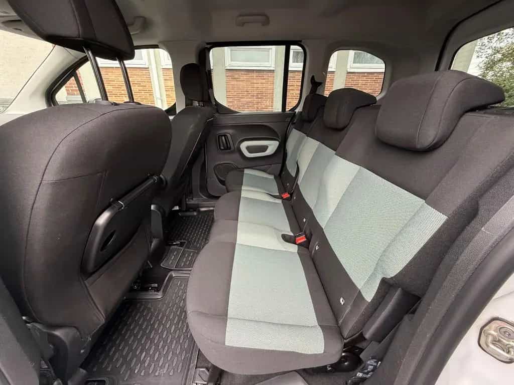 Citroën Berlingo Feel M 05/2022-photo-12