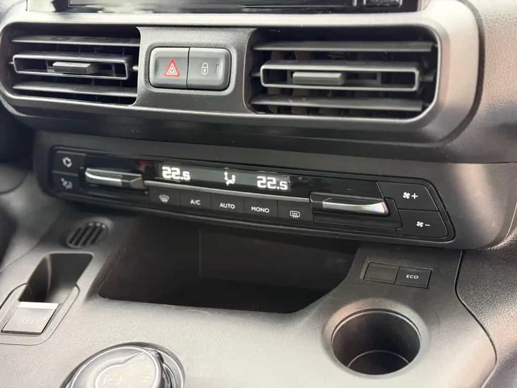 Citroën Berlingo Feel M 05/2022-photo-14