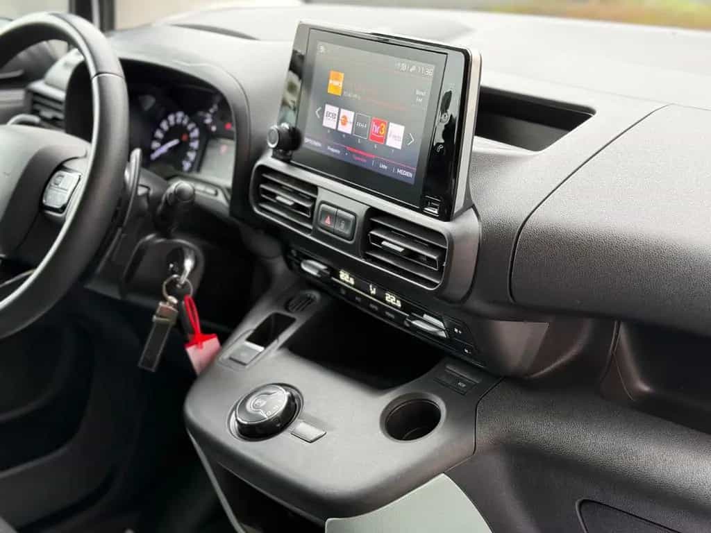 Citroën Berlingo Feel M 05/2022-photo-16