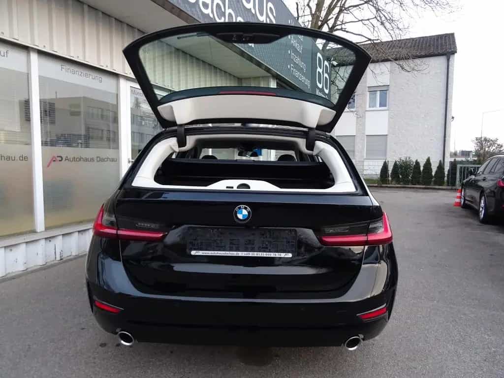 BMW 3 Series 320d Touring xDrive Aut 17" Advantage Navi LEDer 10/2021-photo-4