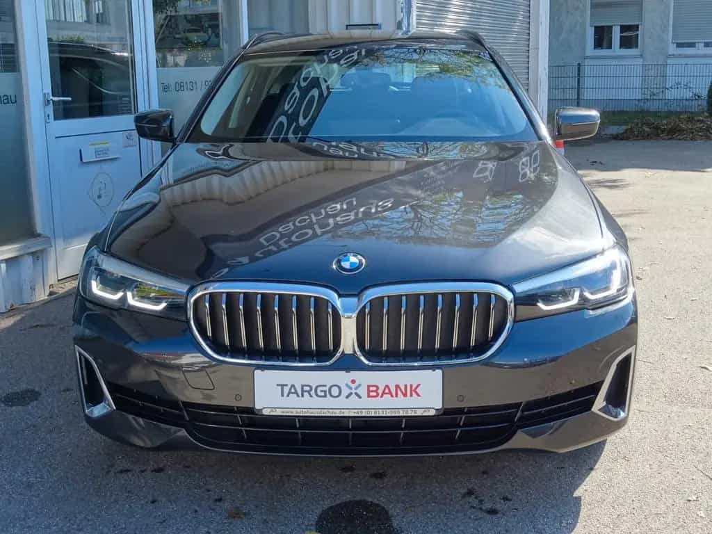 BMW 5 Series 520d Touring Aut Luxury Line Navi LCP Leder LED 07/2022-photo-1