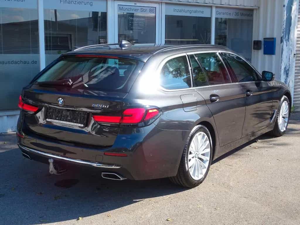 BMW 5 Series 520d Touring Aut Luxury Line Navi LCP Leder LED 07/2022-photo-5