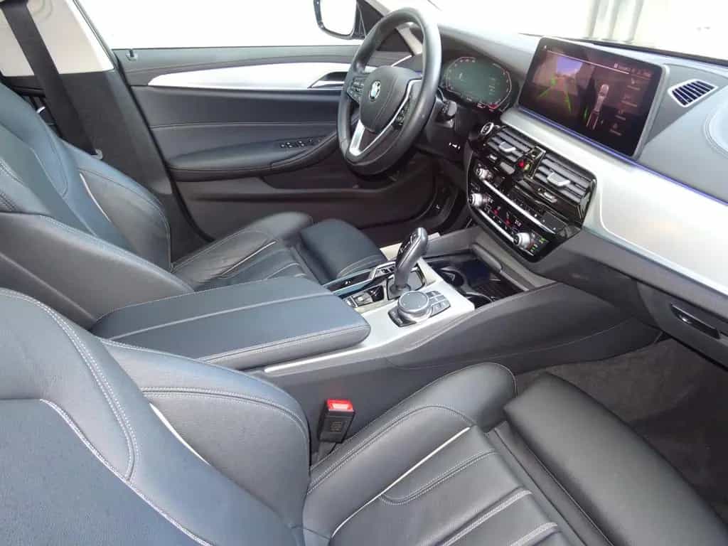 BMW 5 Series 520d Touring Aut Luxury Line Navi LCP Leder LED 07/2022-photo-7